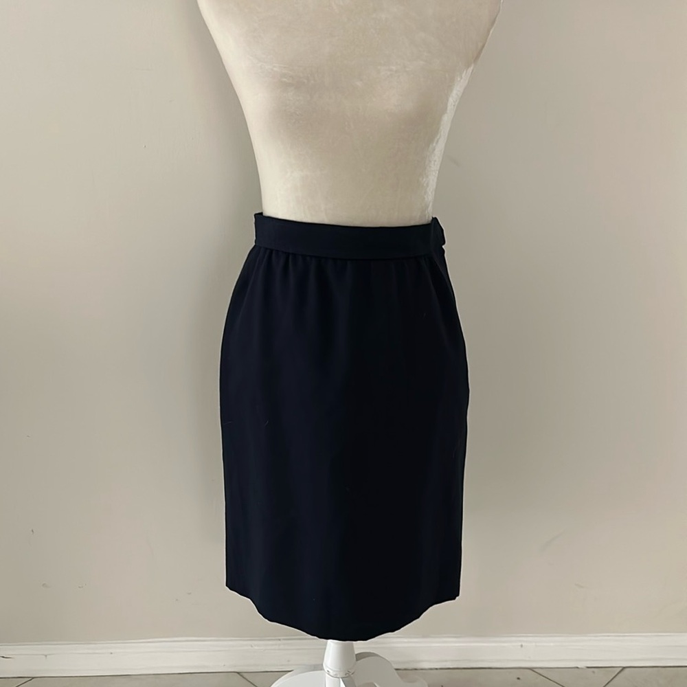 💯 Auth Saint Laurent navy blue fine wool skirt sz. 2